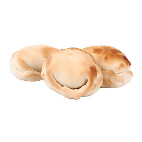 Empanada de jamon y mozzarella.